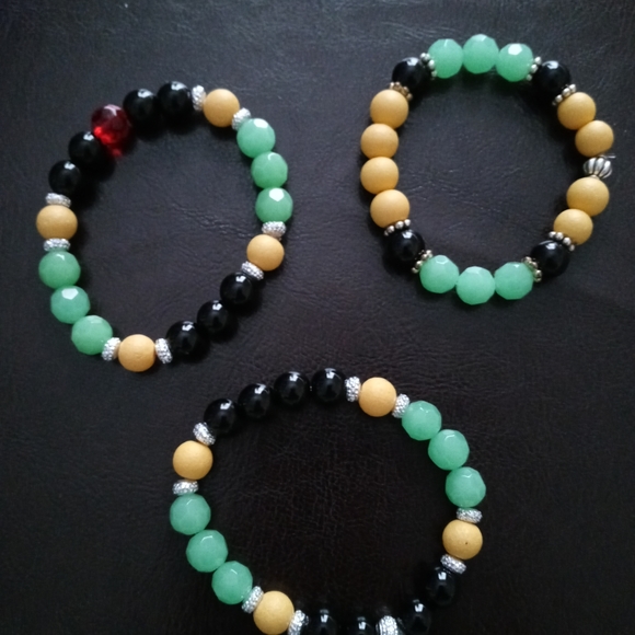 Jewelry - Picture 3 of 8